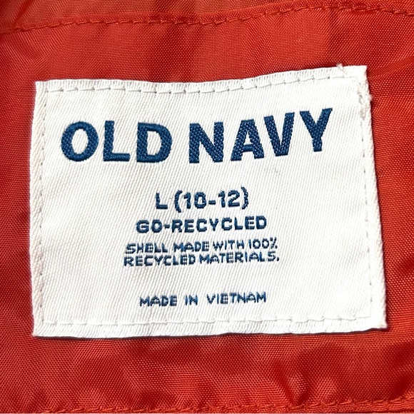 Old Navy Quilted Puffer Vest Size (L) 10-12 - Picture 3 of 3